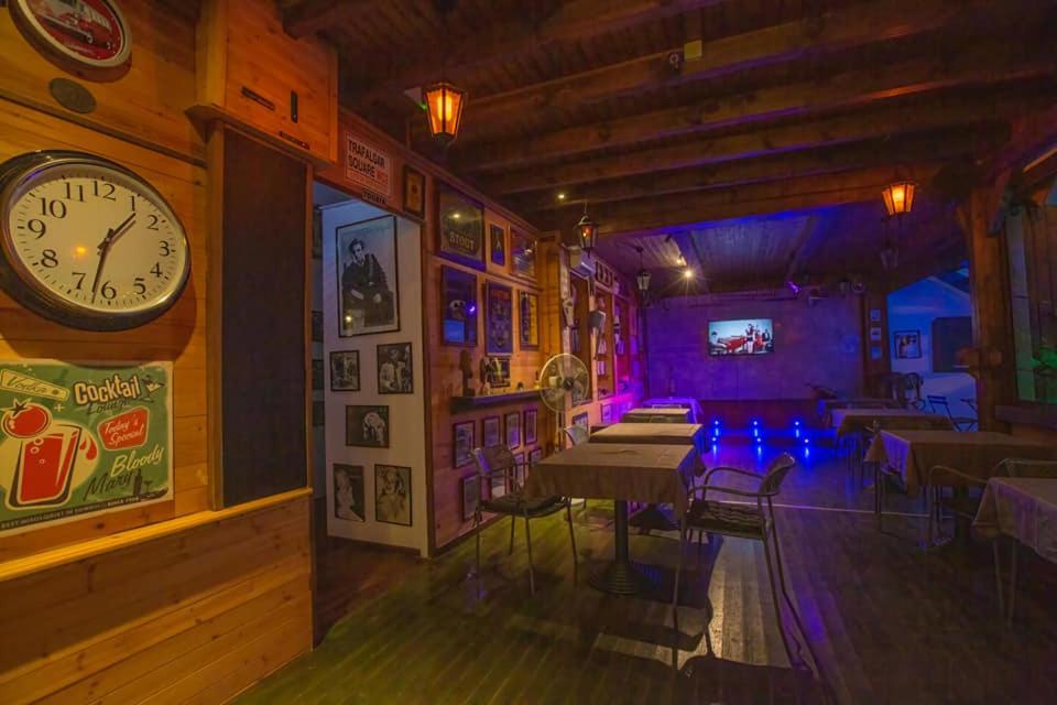 Harrys Inn Guesthouse Larnaca Dış mekan fotoğraf